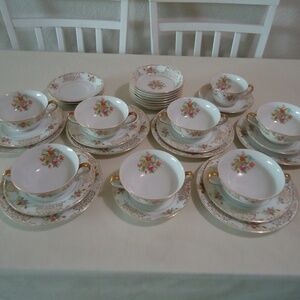 VTG Noritake Japan 315 Presolure U.S. DesignPat Applied For Set 27 pc Gold Trim